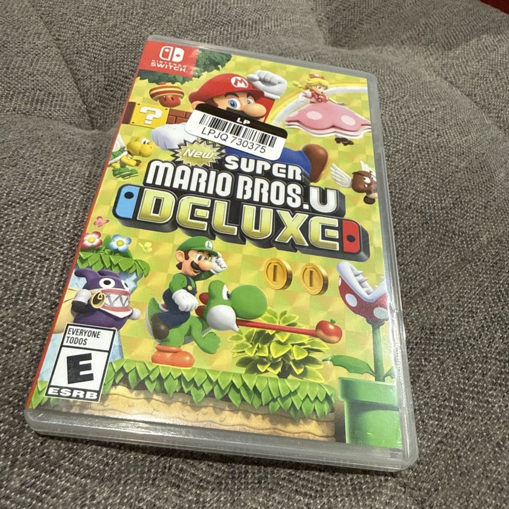 New Super Mario Bros. U Deluxe Nintendo Switch GET IT FAST AND FUN! E - EVERYONE